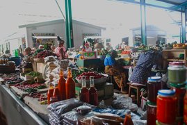 Maputo Municipal Market in Mozambique, Maputo City | Shoes,Clothes,Groceries,Fruit & Vegetable,Organic Food,Spices - Country Helper
