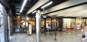 Metro Shopping Cornavin in Switzerland, Canton of Geneva | Clothes,Handbags,Cosmetics,Watches,Accessories - Country Helper