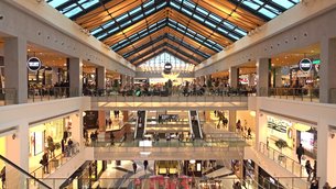 Metropolis Shopping Centre in Russia, Central | Shoes,Clothes,Handbags,Watches,Accessories,Travel Bags,Jewelry - Rated 4.7