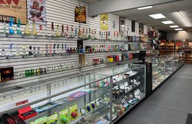 Midtown Smoke Shop & Vape in USA, New York | Tobacco Products,e-Cigarettes - Country Helper