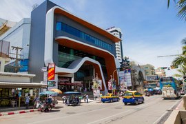 Mike Shopping Mall in Thailand, Eastern Thailand | Shoes,Clothes,Swimwear,Sportswear,Accessories - Country Helper