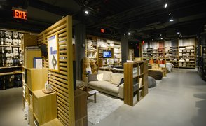Muji in Italy, Lazio | Gifts,Home Decor,Clothes,Cosmetics,Accessories - Country Helper