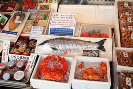 Nijo Market in Japan, Hokkaido | Seafood - Country Helper