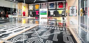 Nike Store in United Kingdom, Scotland | Sportswear - Rated 4.3