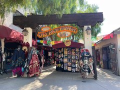 Old Town Market in USA, California | Souvenirs - Country Helper