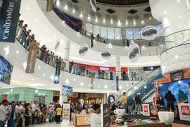 Oman Avenues Mall in Oman, Muscat Governorate | Gifts,Shoes,Clothes,Handbags,Sportswear,Watches,Accessories - Rated 4.4