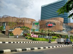 One Belpark Mall in Indonesia, Special Capital Region of Jakarta | Shoes,Clothes,Handbags,Swimwear,Sportswear,Accessories - Country Helper