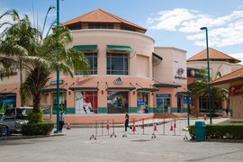 Outlet Mall Pattaya | Clothes,Handbags,Swimwear,Fragrance,Cosmetics,Accessories - Rated 4