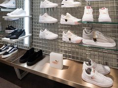 Puma Store Florence in Italy, Tuscany | Sportswear - Country Helper