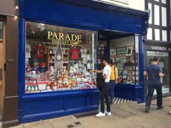 Parade in United Kingdom, East of England | Souvenirs - Country Helper