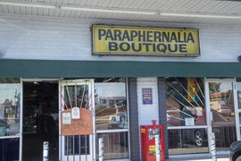 Paraphernalia Boutique | Tobacco Products - Rated 4.8