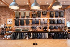 Peak Design SF Store | Handbags,Travel Bags - Rated 4.6