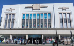 Primark in United Kingdom, South East England | Shoes,Clothes,Handbags,Accessories - Country Helper