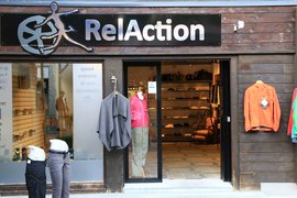 RelAction in Switzerland, Canton of Valais | Sportswear - Country Helper