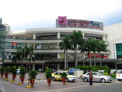 Robinsons Place Mall in Philippines, National Capital Region | Shoes,Clothes,Handbags,Sportswear,Natural Beauty Products,Cosmetics,Accessories,Jewelry - Country Helper