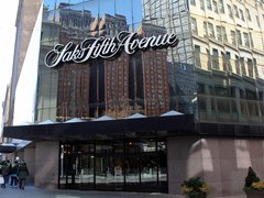 Saks Fifth Avenue in USA, New York | Shoes,Clothes,Sporting Equipment,Accessories,Travel Bags - Country Helper