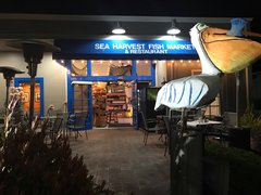 Sea Harvest Fish Market & Restaurants in USA, California | Seafood - Country Helper