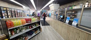 Sentyrz Liquor & Supermarket in USA, Minnesota | Meat,Organic Food,Spirits - Rated 4.7