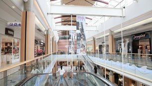 Shopping Center Espace in Luxembourg, Luxembourg Canton | Shoes,Clothes,Handbags,Sportswear,Fragrance,Cosmetics,Watches,Jewelry - Country Helper