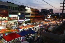 Taman Connaught Night Market in Malaysia, Greater Kuala Lumpur | Seafood,Meat,Groceries,Herbs,Fruit & Vegetable - Country Helper