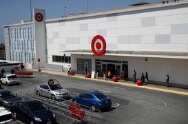 Target in USA, California | Souvenirs,Shoes,Clothes,Swimwear,Sporting Equipment,Accessories - Country Helper
