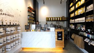Tea World Shop in Italy, Lombardy | Tea - Country Helper