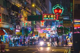 Temple Street Night Market in China, South Central China | Groceries,Dairy,Fruit & Vegetable,Organic Food,Spices - Country Helper