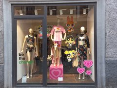Tezenis in Italy, Aosta Valley | Clothes - Country Helper