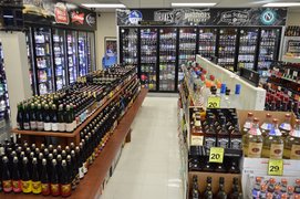 The Cellar Bottle Shop in USA, California | Beer - Country Helper