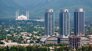 The Centaurus Mall in Pakistan, Rawalpindi Metropolitan Area | Gifts,Shoes,Clothes,Handbags,Sporting Equipment,Sportswear,Fragrance,Accessories,Jewelry - Rated 4.4