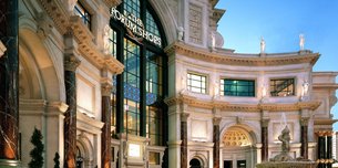 The Forum Shops | Shoes,Clothes,Handbags,Swimwear,Sporting Equipment,Sportswear,Cosmetics,Accessories - Rated 4.6