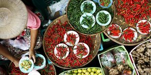 Thepprasit Night Market in Thailand, Eastern Thailand | Herbs,Fruit & Vegetable,Organic Food,Spices - Country Helper