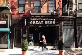 Top Hops Beer Shop in USA, New York | Beer - Country Helper