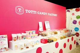 Totti Candy Factory in Japan, Kanto | Sweets - Country Helper