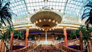 Trafford Centre in United Kingdom, North West England | Gifts,Shoes,Clothes,Handbags,Swimwear,Cosmetics,Accessories - Country Helper