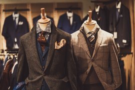 UWM Men's Shop | Clothes - Rated 4.9