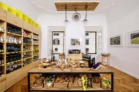 Uje in Croatia, Dubrovnik-Neretva | Groceries - Country Helper