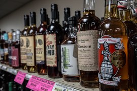 Uptowns Liquor and Grocery Store in Saint Lucia, Vieux Fort | Wine,Beer,Spirits,Beverages - Country Helper