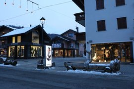 White Moda Livigno in Italy, Lombardy | Clothes - Rated 5