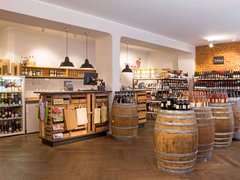 Weinladen in Germany, Berlin | Wine - Country Helper