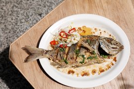 Young Fish Market in USA, New York | Seafood - Country Helper