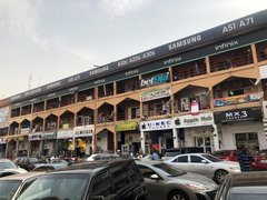 Zone 3 Shopping Complex in Nigeria, North Central | Gifts,Shoes,Clothes,Handbags,Swimwear,Jewelry - Country Helper