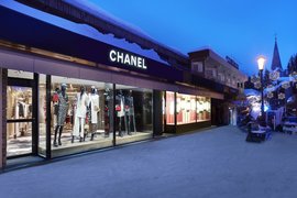 Chanel in France, Auvergne-Rhone-Alpes | Clothes - Country Helper