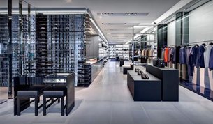 Dior Men Saint-Tropez Store | Clothes - Rated 4.3