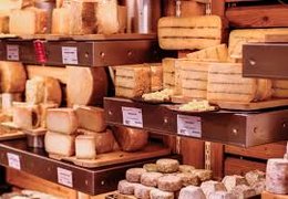 Fromagerie Laurent Dubois in France, Ile-de-France | Dairy - Country Helper
