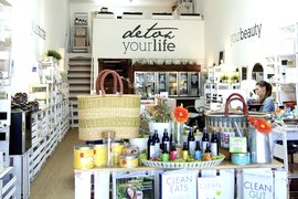 The Detox Market in USA, California | Natural Beauty Products - Country Helper